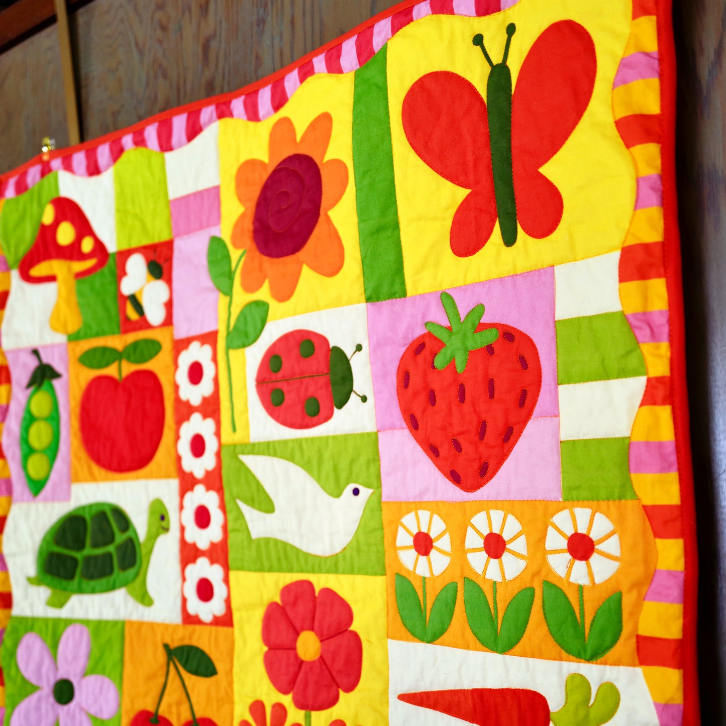 Garden Charms Quilt - Pink/Yellow