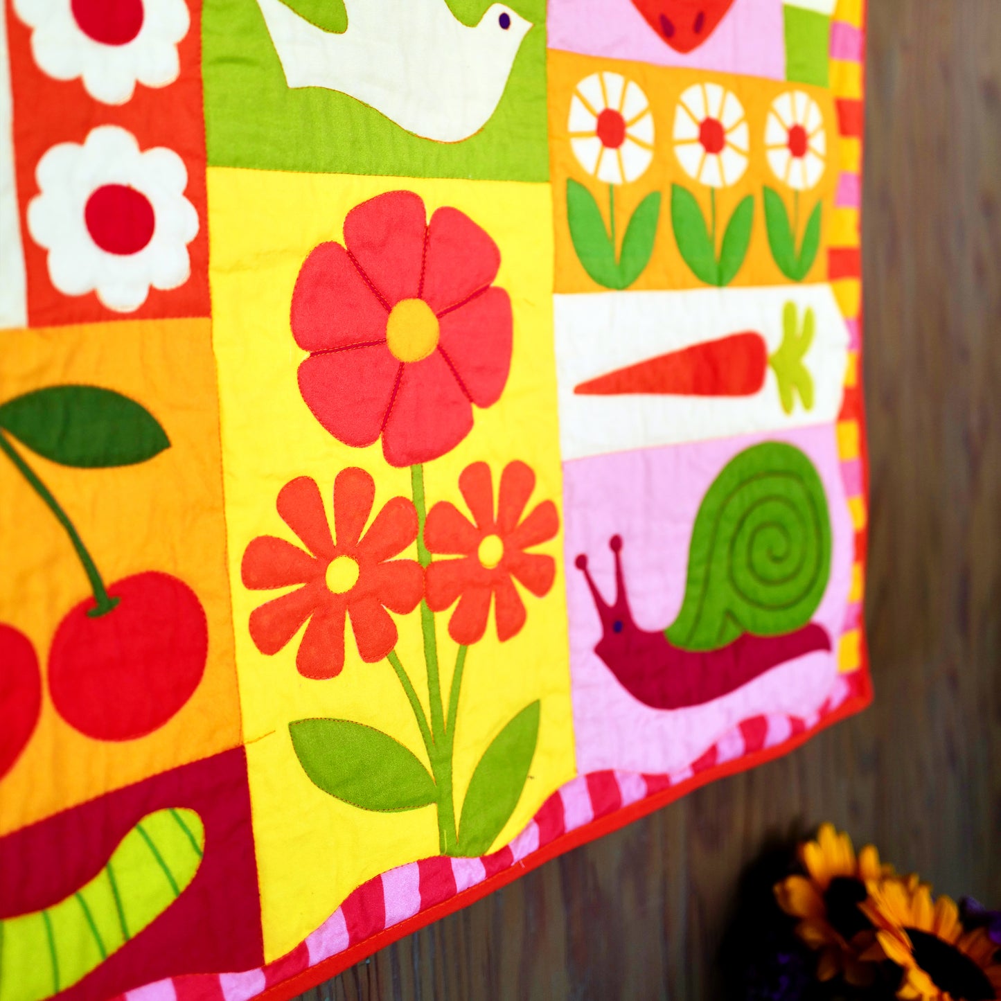 Garden Charms Quilt - Pink/Yellow