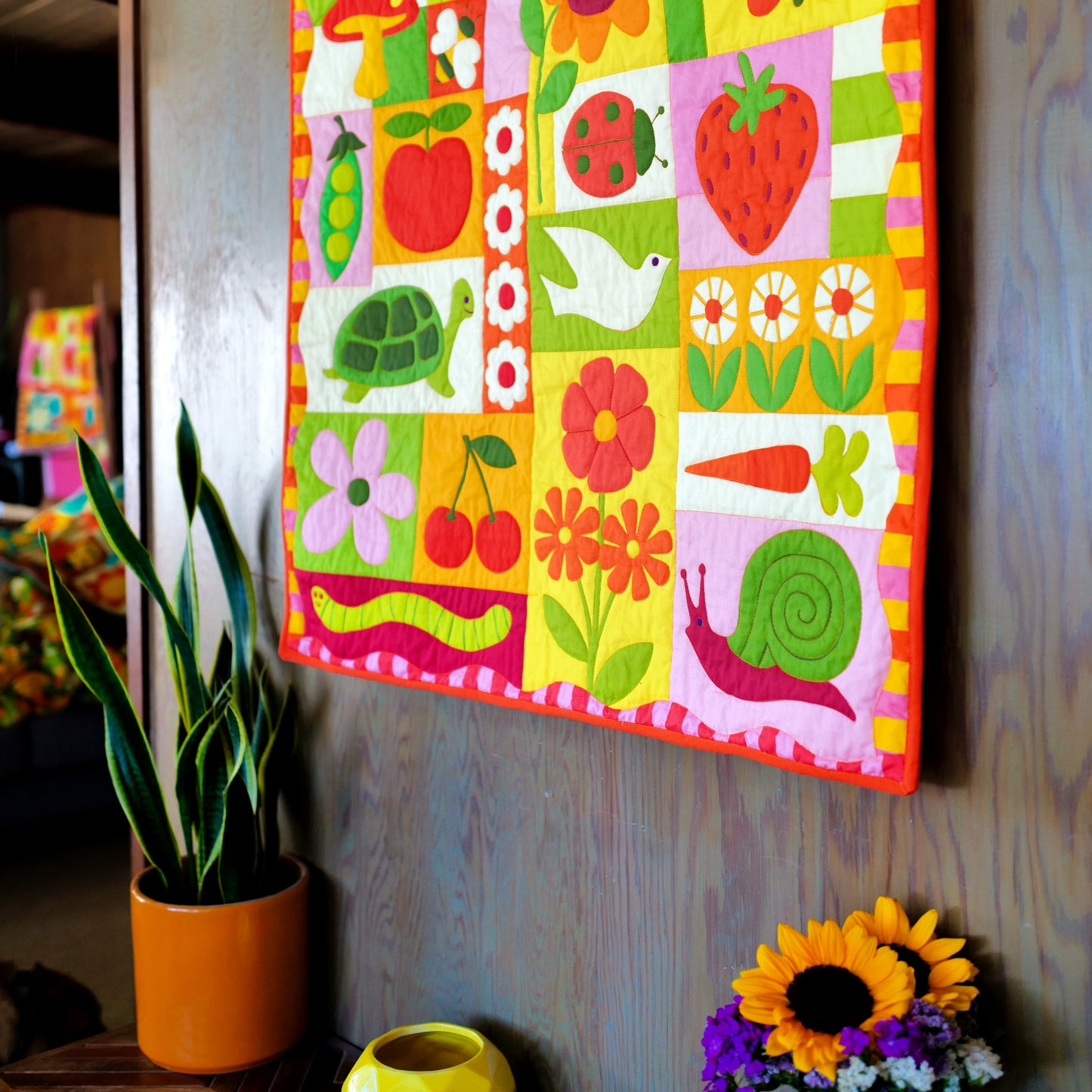 Garden Charms Quilt - Pink/Yellow