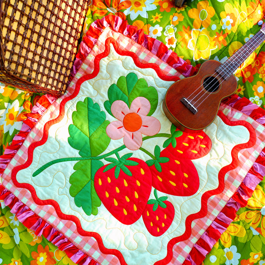 Strawberry Ruffle Quilt